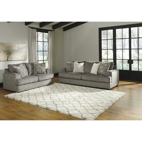 Soletren Ash Loveseat - bellafurnituretv