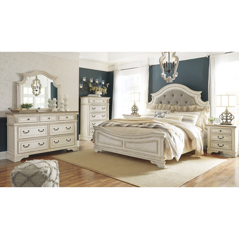 [SPECIAL] Realyn Chipped White Panel Bedroom Set - bellafurnituretv