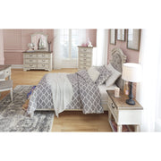 Realyn Chipped White Twin Upholstered Bed - bellafurnituretv