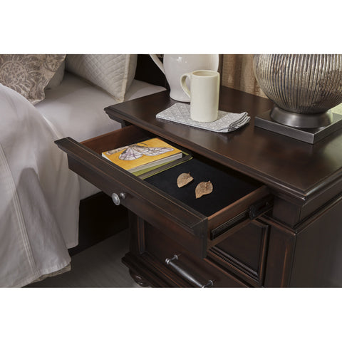 [SPECIAL] Brynhurst Dark Brown Storage Bedroom Set - bellafurnituretv