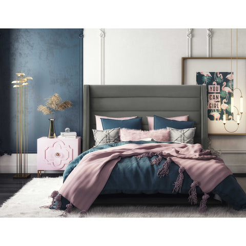 Koah Grey Velvet Queen Platform Bed - bellafurnituretv